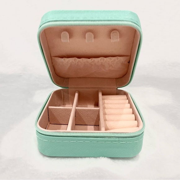 Jewelry Portable Storage Box Tiffany Blue - Picture 5 of 6